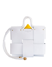 Cargar imagen en el visor de la galería, 16 BASKET TOTE - white