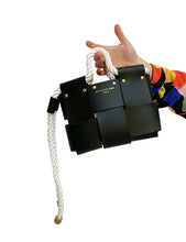 Cargar imagen en el visor de la galería, 11 BASKET MINI / colours 01